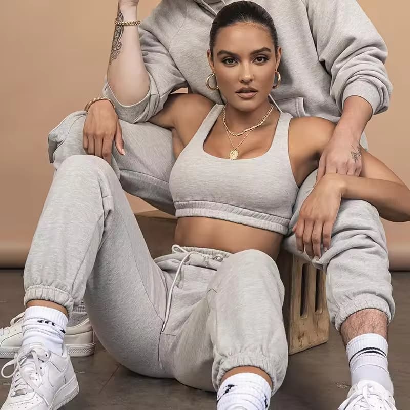 Custom Logo 2 Piece Women's Workout Clothes Tracksuit Sports Bra and Sweatpants Suit Unisex Gym Clothing Athletic Yoga Sets