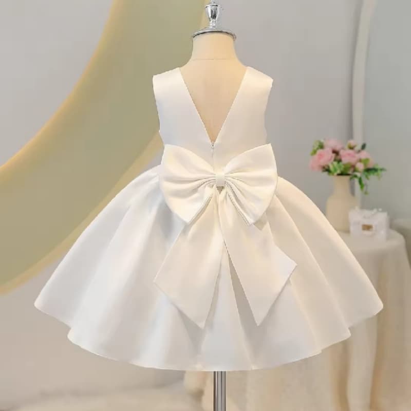 Lady Style White Satin Dress for Girls O-Neck Formal Party Skirt with Bow Puff Birthday Design Age Group Children Sleeveless