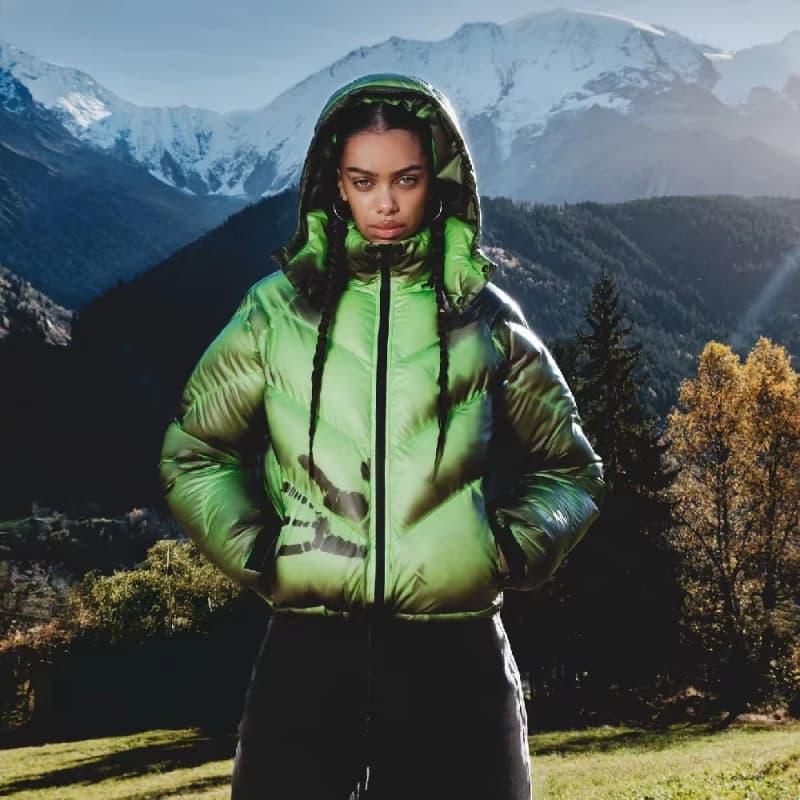 Men Winter Windproof Outdoor Lightweight Thick Padded Hooded Heat Reactive Temperature Sensing Color Changing Puffer Jackets