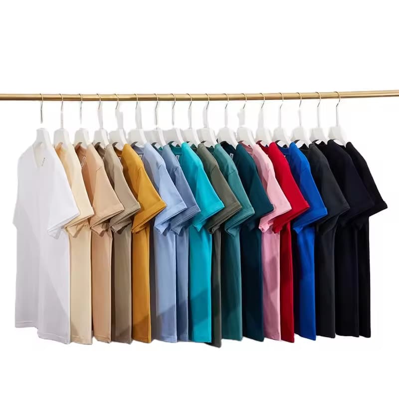 High Quality Low Oem Moq 230 Grams 100% Cotton Custom Blank Plain Unisex T-shirts Plus Size T Shirts